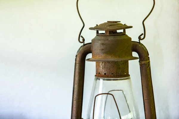 Vieille lampe à huile vintage au kérosène — Photo