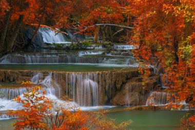 Huai Mae Kamin Şelalesi Srinakarin, Kanchanaburi, Tayland
