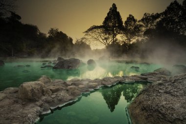 Hot Springs Onsen Natural Bath at National Park Chae Son, Lampan