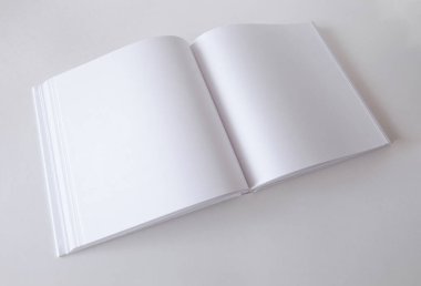 Kare biçiminde boş bir kitabın kopyasını yap. Tasarım şablonu.