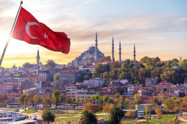 Süleyman Camii ve Türk bayrağı, İstanbul ve Türkiye