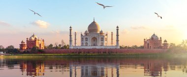 Taj Mahal gündoğumu panoraması, Agra, Uttar Pradesh, Hindistan