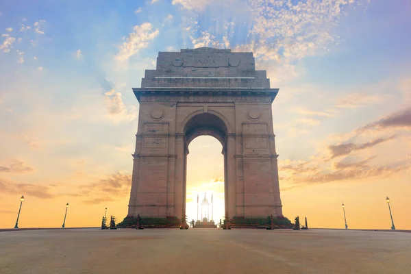 India Gate, beroemde bezienswaardigheid van New Dehli, geen mensen — Stockfoto