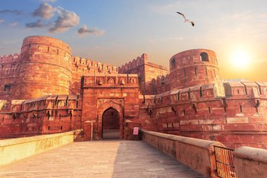 Kızıl Agra Kalesi, ana kapı, Uttar Pradesh, Hindistan.