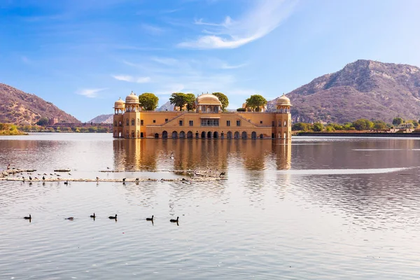 Jal Mahal Water Palace 美しい晴れた日の景色 ジャイプール インド — ストック写真