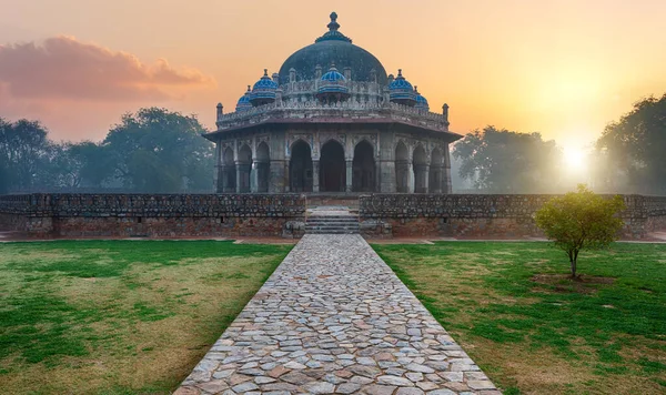 Túmulo Isa Khan Misteriosa Vista Nascer Sol Índia — Fotografia de Stock