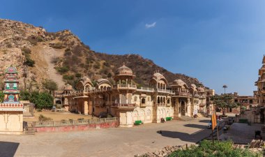 Galta Ji Kompleksindeki Hanuman Ji Tapınağı ya da Maymun Tapınağı, Hindistan, Jaipur.