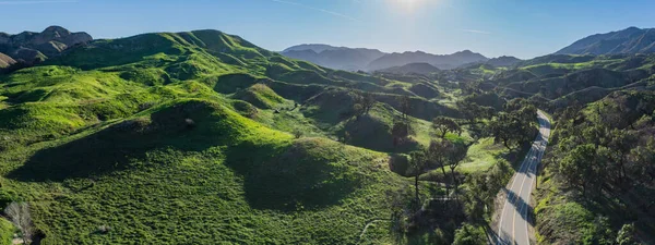 Yeşil Güney Kaliforniya Tepeleri