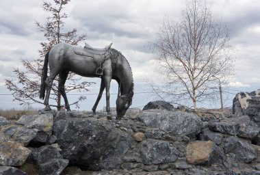 Krasnoyarsk, Rusya - 1 Mayıs 2013: Demir heykel 