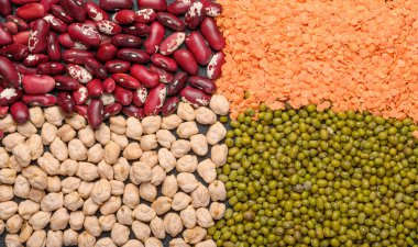 Nohut, mercimek, fasulye ve püre kavramı. Protein bitkisi arkaplan üstü görünümü