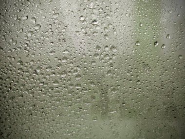 Donmuş cam. Su damlası