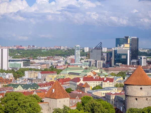 Summer View old Tallinn — Stock Photo, Image