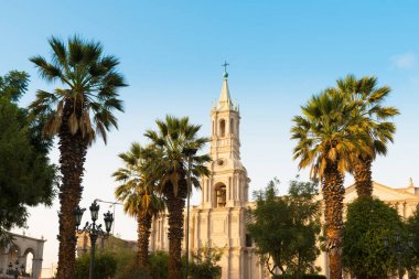 Ana meydanda Arequipa Katedrali, Peru