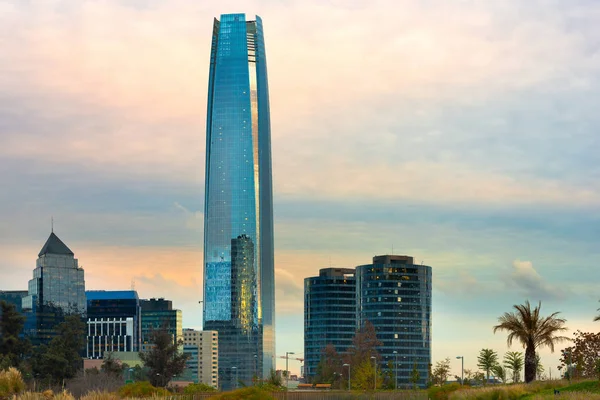 Skyline Financial District Las Condes Városrészben Évszázados Park Vitacura Santiago — Stock Fotó