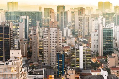 Günbatımında Sao Paulo 'nun silüeti, Brezilya, Güney Amerika