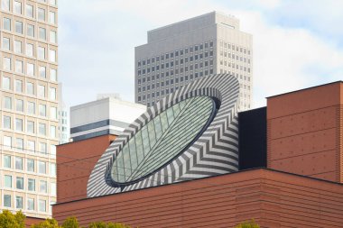 San Francisco, Kaliforniya, ABD - San Francisco Modern Sanatlar Müzesine yakın çekim.
