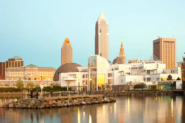 Cleveland Ohio Verenigde Staten Great Lakes Science Center Gebouw Skyline — Stockfoto