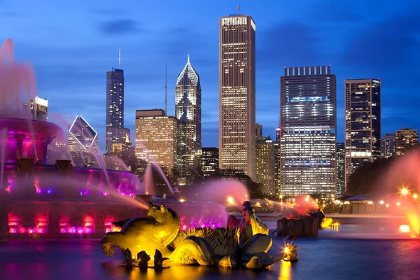 Центральний Міський Скайлайн Сутінках Чикаго Штат Іллінойс Сша — стокове фото
