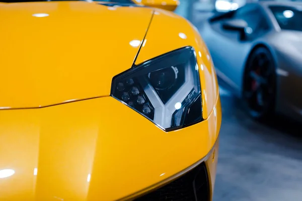 Μπολόνια Ιταλία Δεκεμβρίου 2019 Πρωτότυπο Κίτρινο Lamborghini Aventador Λογότυπο Και — Φωτογραφία Αρχείου