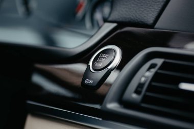 Motoru Başlat Durdur Düğmesi Kapat