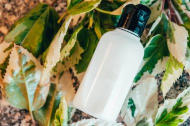 Otel banyo tüpleri.