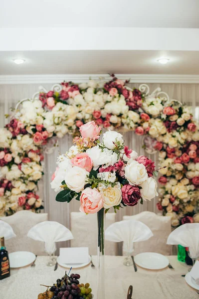 Wedding at restaurant — Stock Photo, Image