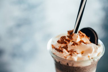 Oreo sarsıntısı. Yakın çekim.