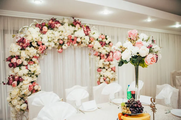 Wedding at restaurant — Stock Photo, Image