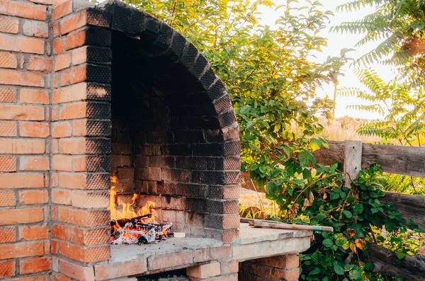 Barbekü Aç Şöminesi — Stok fotoğraf