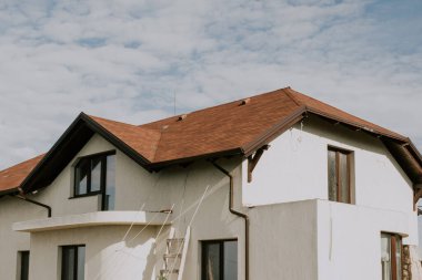 Satılık Ev 'in dış görünüşü, Kira