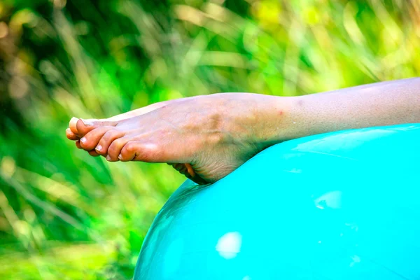 A well-stretched out leg of a caucasian — Stock Photo, Image