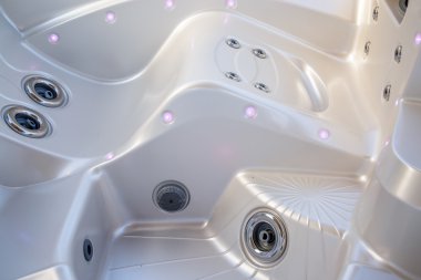 boş banyo küvetleri Spa'da