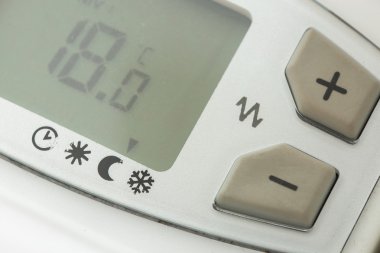 dijital sıcaklık ile modern radyatör closeup