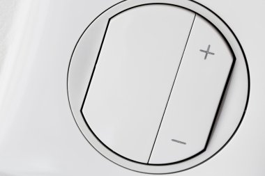 Plastik beyaz dimmer ışık anahtarı