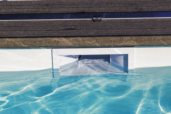 Hatch skimmer system of private pool — Stock Photo, Image