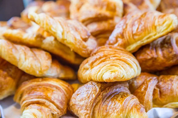 Assortiment van Franse gebakjes — Stockfoto