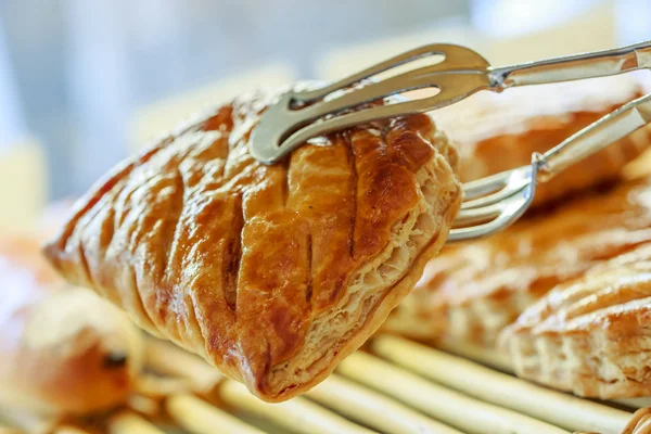 Closeup on apple turnovers in french pastry — Stock Photo, Image