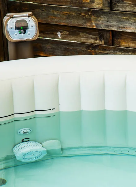 Portable Jacuzzi Home Spa med styrenhet block och filtrering — Stockfoto