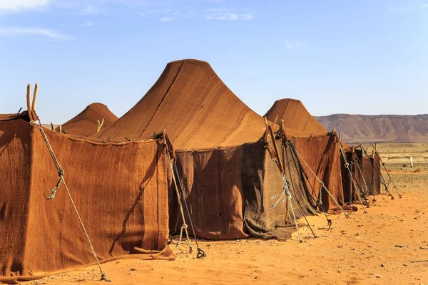 Tenda casa nel deserto — Foto Stock