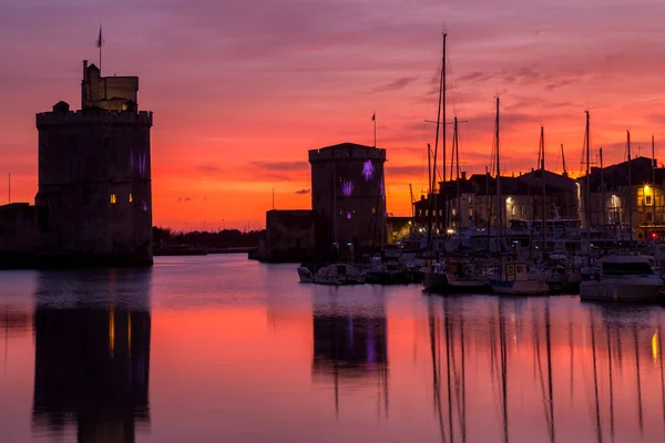 La Rochelle - Harbor by night with beautiful sunset — Stock Photo, Image