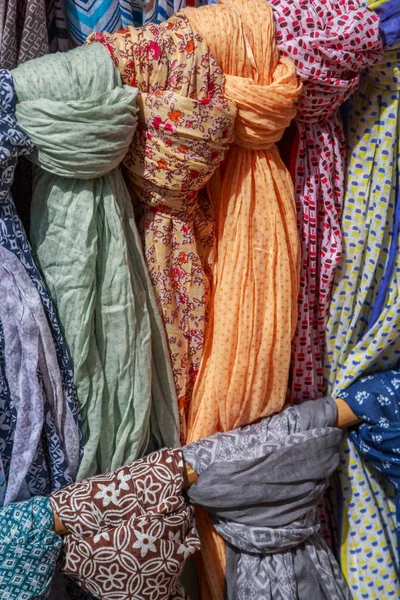 Scarves and cheiches hung in a store to be sold — Stock Photo, Image