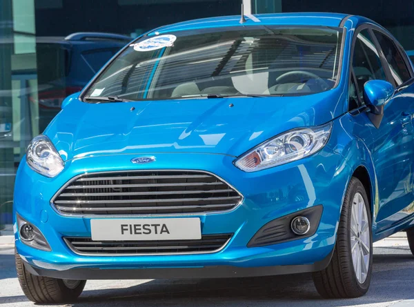 Blue ford fiesta car in display — Stock Photo, Image