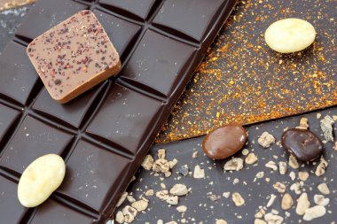 çeşitli zanaat çikolata bar arka plan