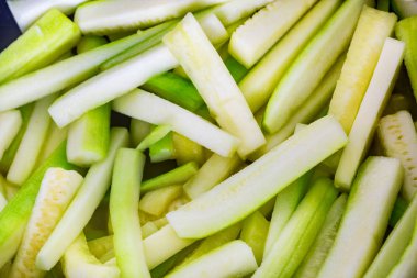 Kabak ürün yelpazesine bir soba şeritler halinde kesilmiş