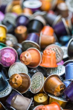 Bazılarıda plastik ve metal espresso kahve çevre sorunu kapsüller