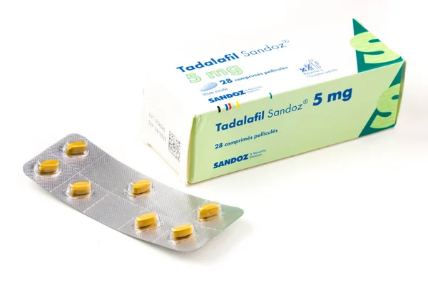 Tadalafil 5mg, a medicine used to treat erectile dysfunction or prostatic hypertrophy — Stock Photo, Image