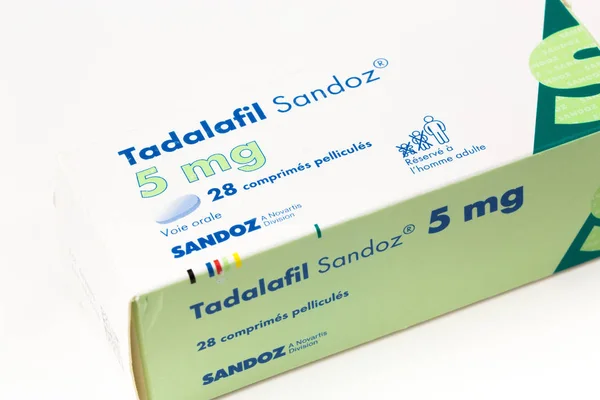 Tadalafil 5mg, a medicine used to treat erectile dysfunction or prostatic hypertrophy — ストック写真