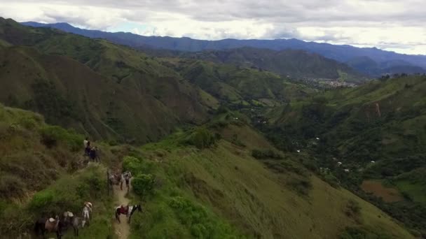 Jízda Koni Dobrodružství Horách Vilcabamba Ekvádoru — Stock video