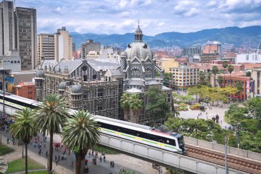 Medellin, Kolombiya - 06 Ekim 2016: şehir Medellin görünümünü,