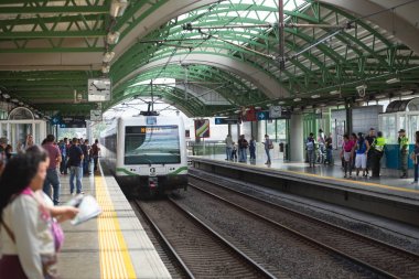 Medellin, Kolombiya, 07 Ekim 2016: Medellin metro görünümünü